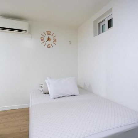 K Stay Guesthouse Myeongdong First Seúl Exterior foto