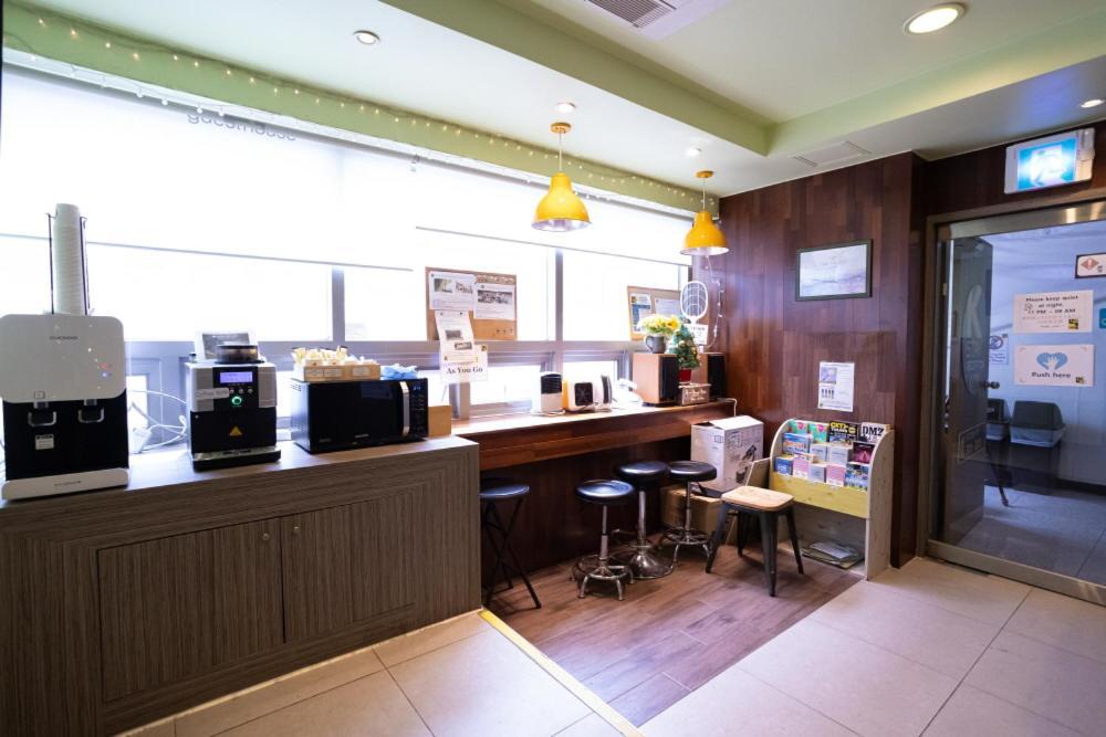 K Stay Guesthouse Myeongdong First Seúl Exterior foto